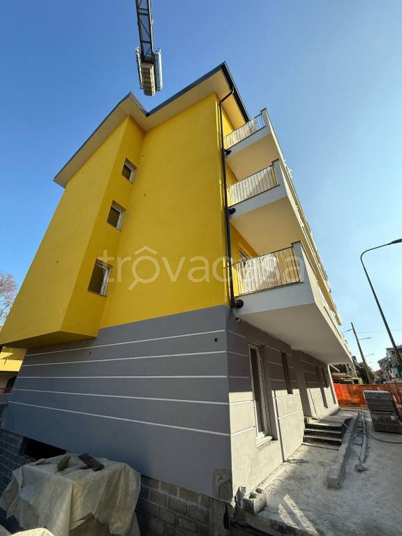 appartamento in vendita a Milano in zona Ponte Lambro