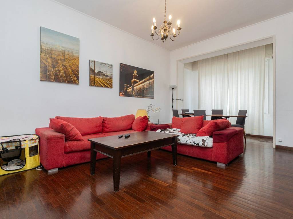 appartamento in vendita a Milano in zona Centro Direzionale