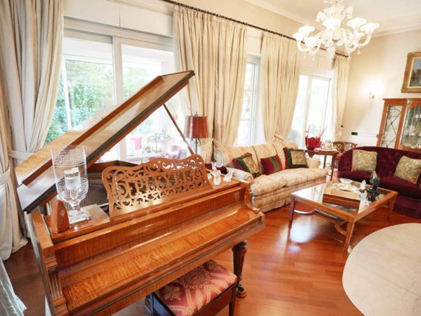 casa indipendente in vendita a Milano in zona San Siro