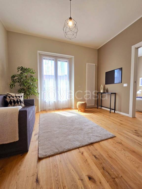 appartamento in vendita a Milano in zona Casoretto