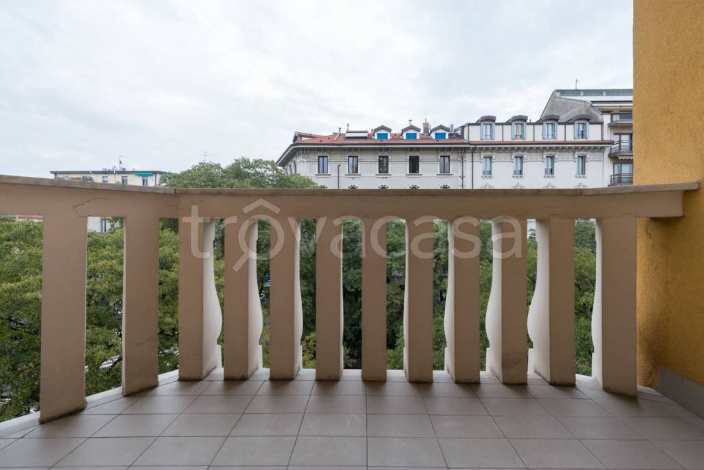 appartamento in vendita a Milano in zona Porta Venezia