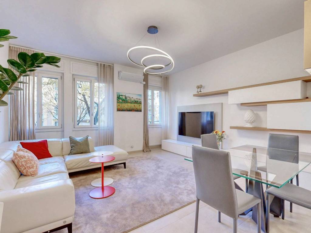 appartamento in vendita a Milano in zona Città Studi