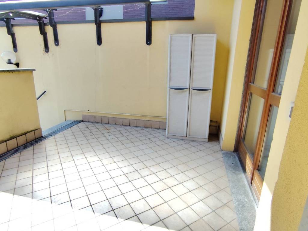 appartamento in vendita a Milano in zona Stadera