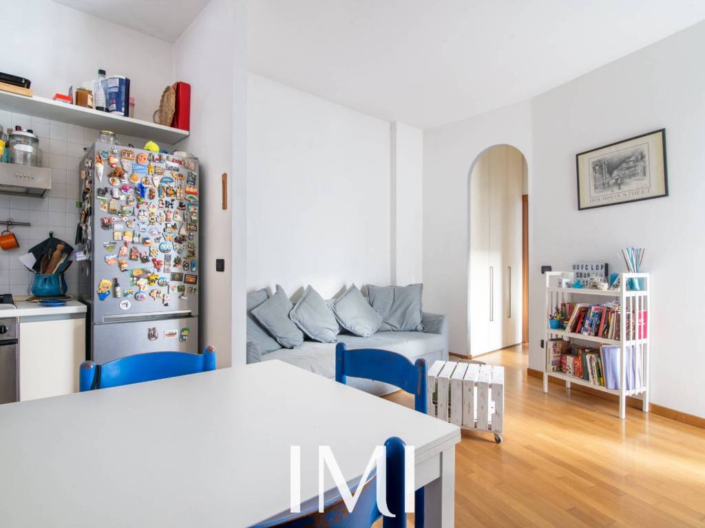 appartamento in vendita a Milano in zona Solari