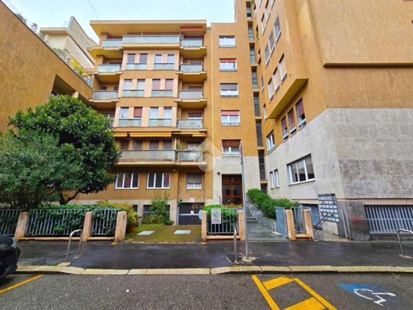 appartamento in vendita a Milano in zona Isola