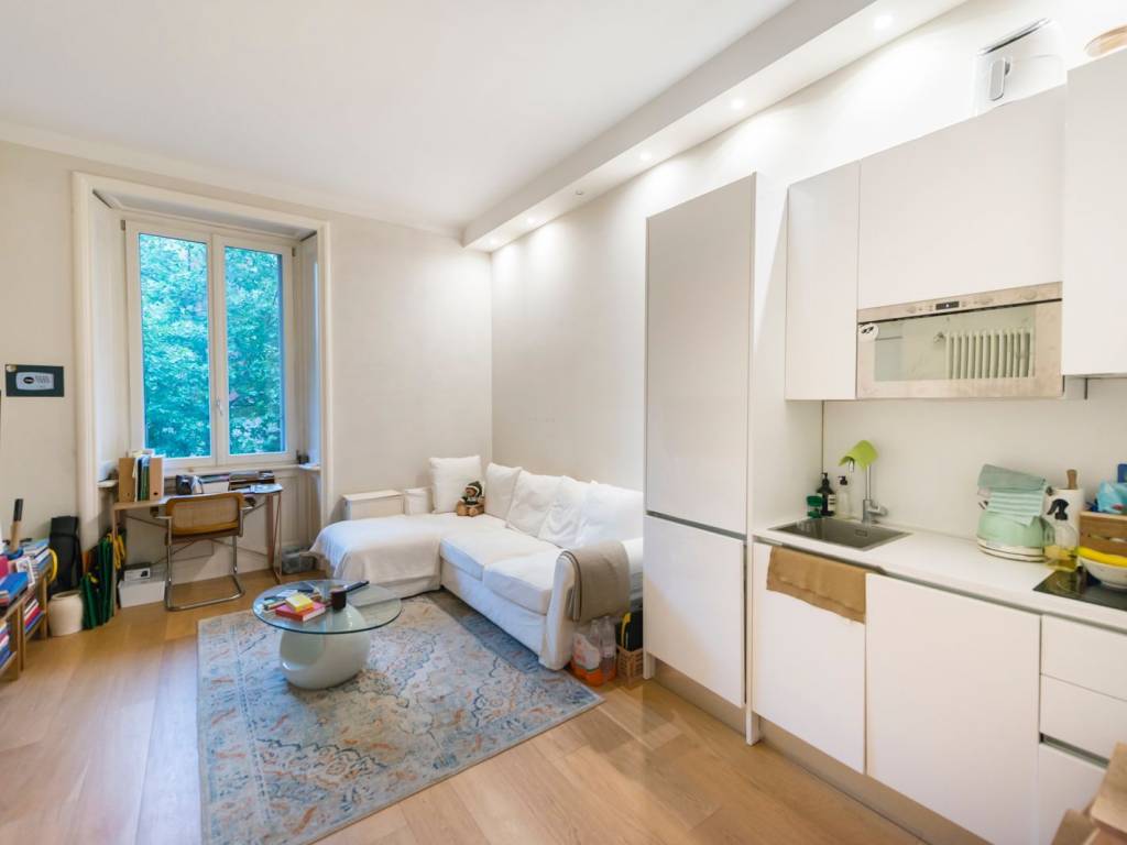 appartamento in vendita a Milano in zona Città Studi