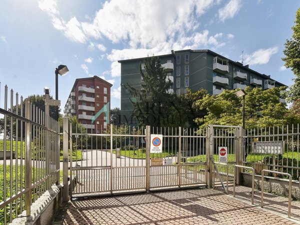 appartamento in vendita a Milano in zona Ponte Lambro