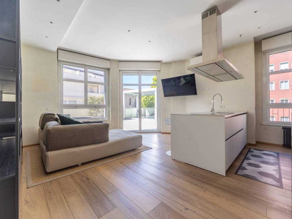 appartamento in vendita a Milano in zona Chiesa Rossa