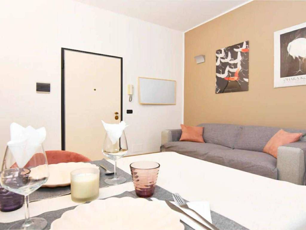 appartamento in vendita a Milano in zona Solari