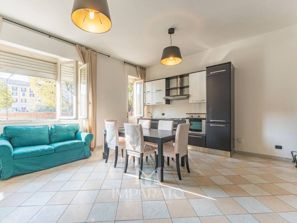 appartamento in vendita a Milano in zona Porta Genova