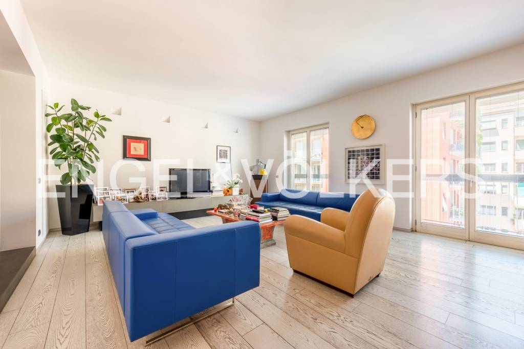 appartamento in vendita a Milano in zona Porta Garibaldi