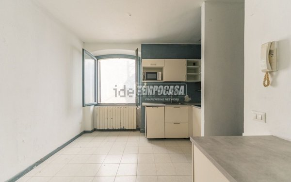 appartamento in vendita a Milano in zona Isola