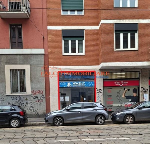 negozio in vendita a Milano in zona San Siro