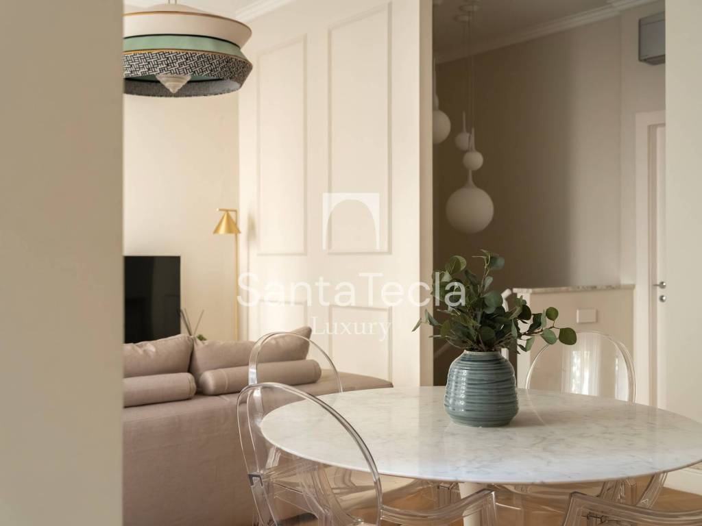 appartamento in vendita a Milano in zona Bullona