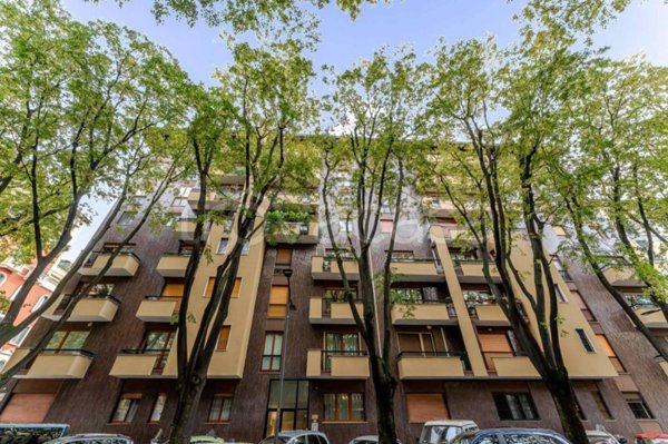 appartamento in vendita a Milano in zona Bocconi