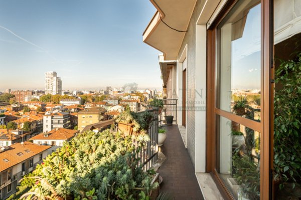 appartamento in vendita a Milano in zona Stazione Centrale