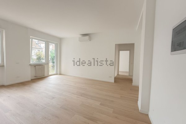 appartamento in vendita a Milano in zona Porta Genova