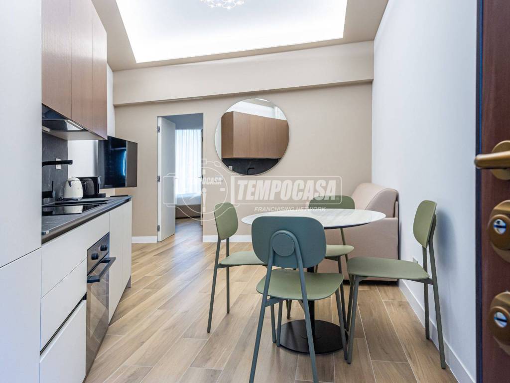 appartamento in vendita a Milano in zona Porta Garibaldi