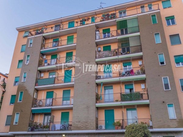 appartamento in vendita a Milano in zona Dergano