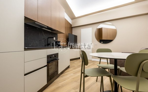 appartamento in vendita a Milano in zona Porta Nuova