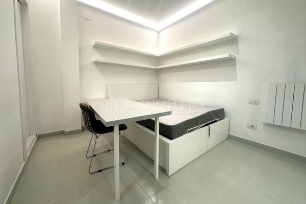 appartamento in vendita a Milano in zona Sempione