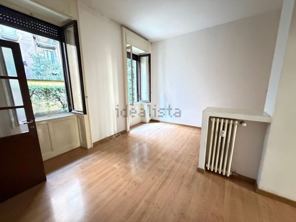 appartamento in vendita a Milano in zona Sempione