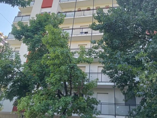 appartamento in vendita a Milano in zona Sempione