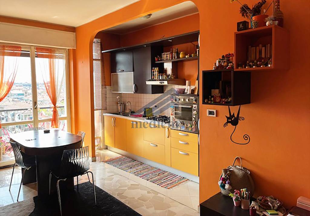 appartamento in vendita a Milano in zona Città Studi