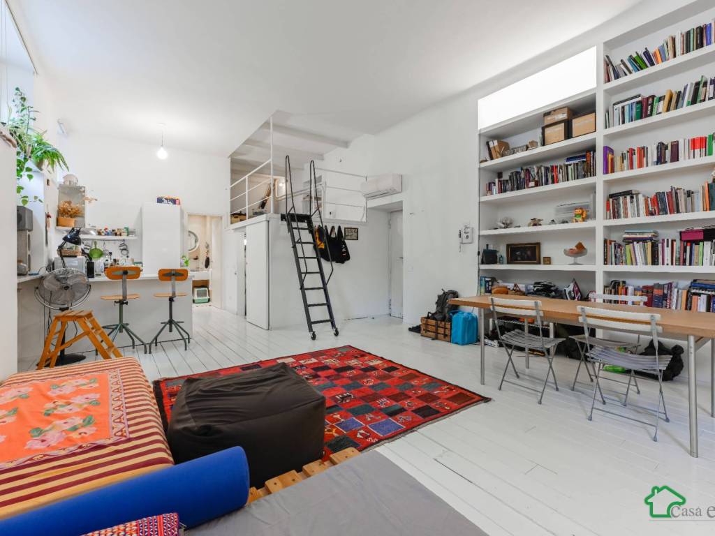 appartamento in vendita a Milano in zona Porta Romana