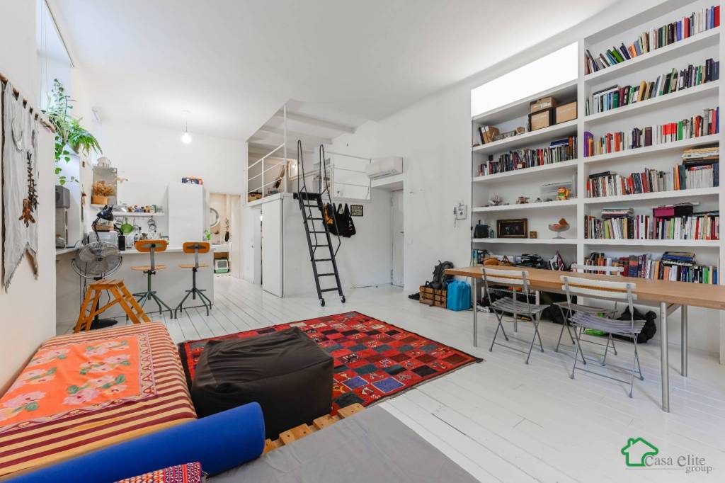 appartamento in vendita a Milano in zona Porta Romana