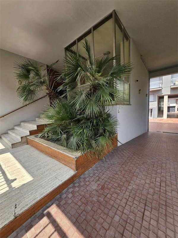 appartamento in vendita a Milano in zona Quarto Oggiaro