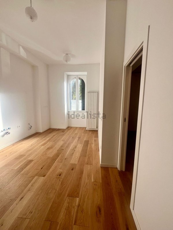 appartamento in vendita a Milano in zona Sempione