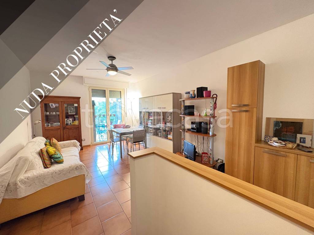 appartamento in vendita a Milano in zona Gorla