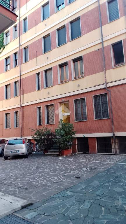 appartamento in vendita a Milano in zona Gorla