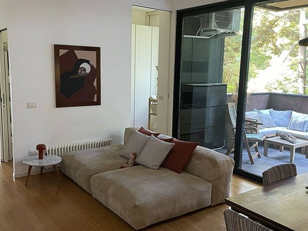 appartamento in vendita a Milano in zona Isola