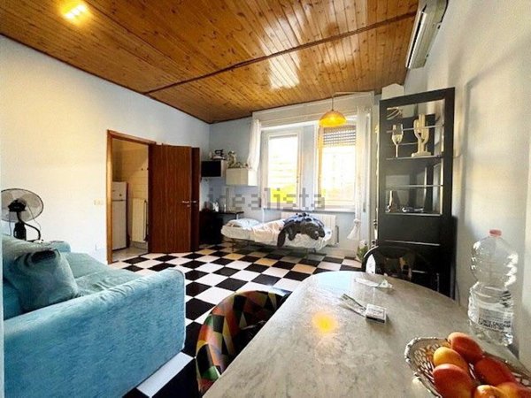 appartamento in vendita a Milano in zona Città Studi