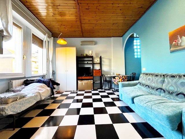 appartamento in vendita a Milano in zona Città Studi