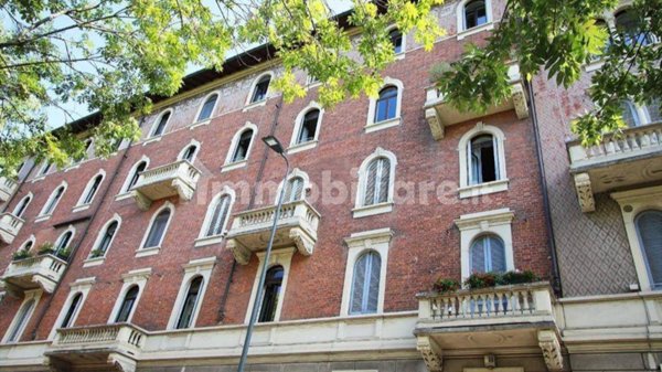 appartamento in vendita a Milano in zona Bocconi