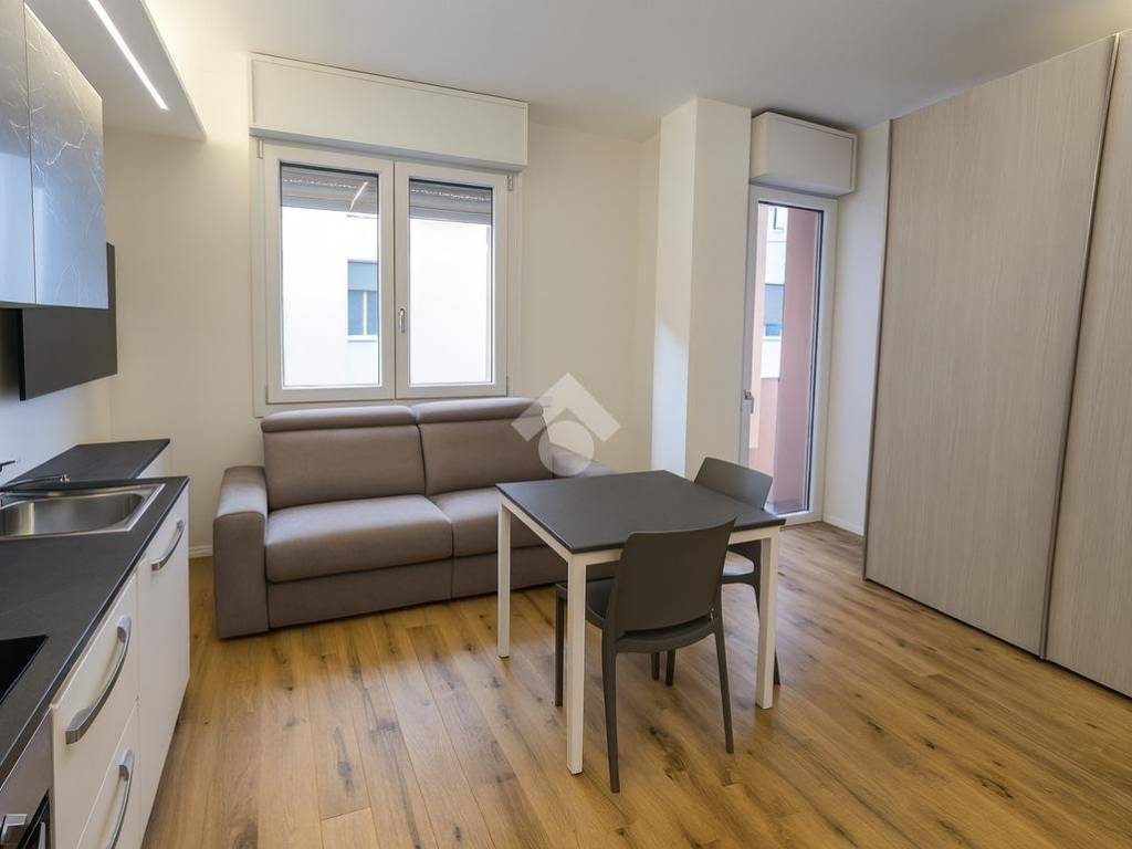 appartamento in vendita a Milano in zona Loreto