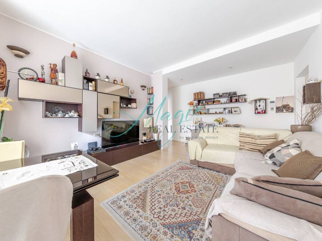 appartamento in vendita a Milano in zona Piazzale Lodi