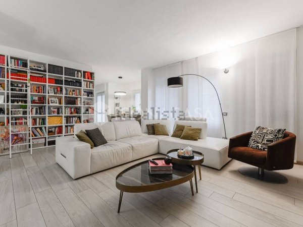 appartamento in vendita a Milano in zona Maggiolina