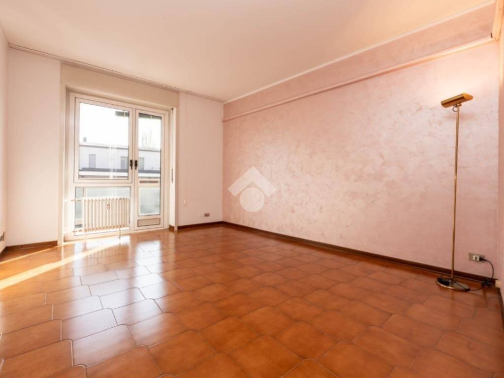 appartamento in vendita a Milano in zona Vigentino