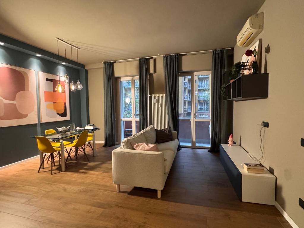 appartamento in vendita a Milano in zona Barona