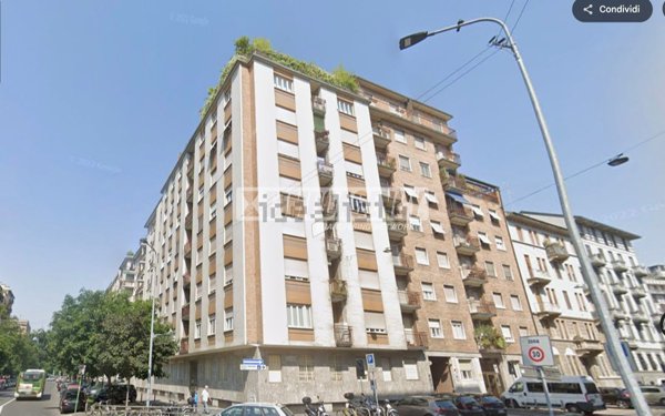 appartamento in vendita a Milano in zona Città Studi