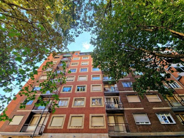 appartamento in vendita a Milano in zona Barona