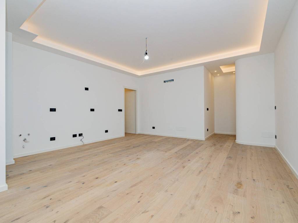 appartamento in vendita a Milano in zona Vigentino