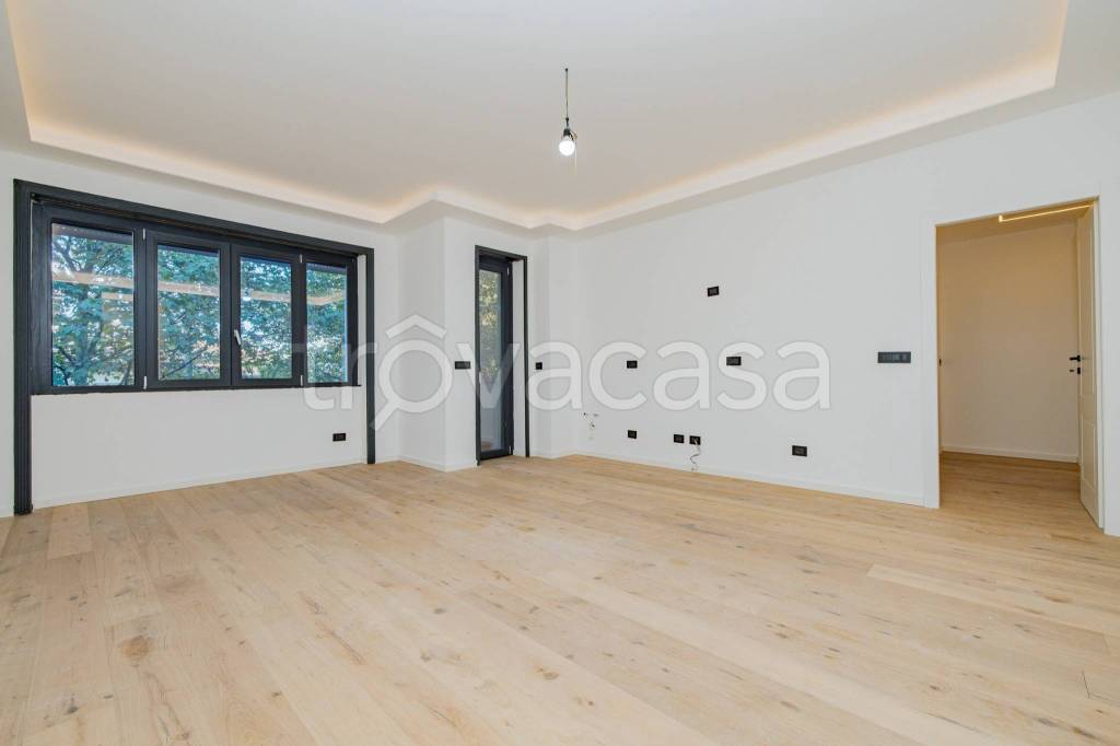 appartamento in vendita a Milano in zona Porta Romana