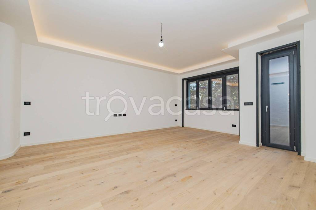 appartamento in vendita a Milano in zona Porta Romana