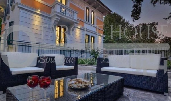 casa indipendente in vendita a Milano in zona Maggiolina