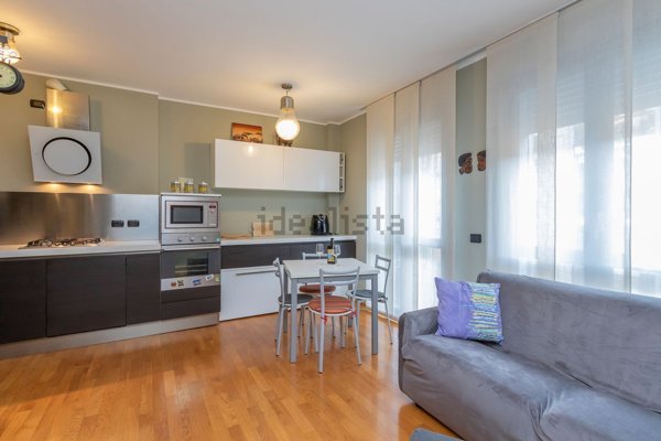 appartamento in vendita a Milano in zona Città Studi